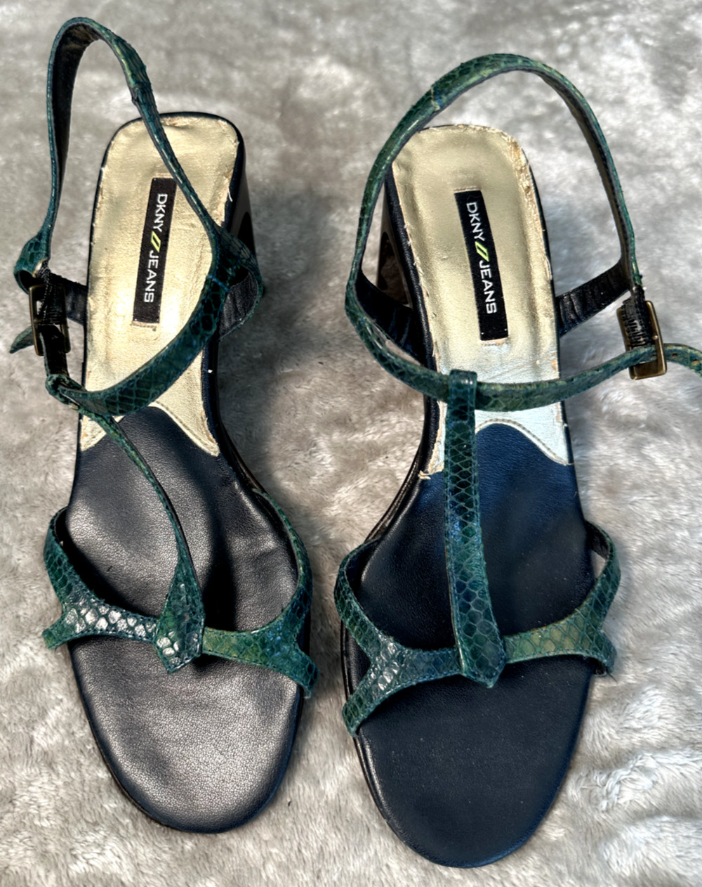 DKNY Jeans Vintage T Strap Heels Sandals Blue Green Leather Y2K Womens Size 7